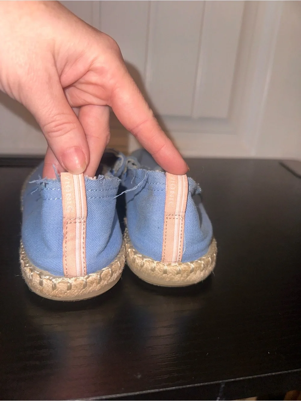 Vionic Laguna Size 6 Women’s Light Blue Casual Espadrille Slip-Ons